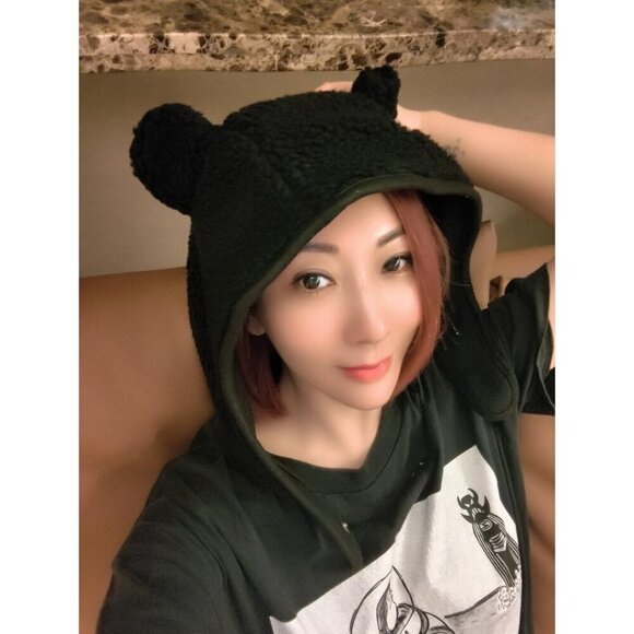 Unisex Black Bear Safety Hat Magnetic Buckle Ear Projection Cute Outdoor Winter